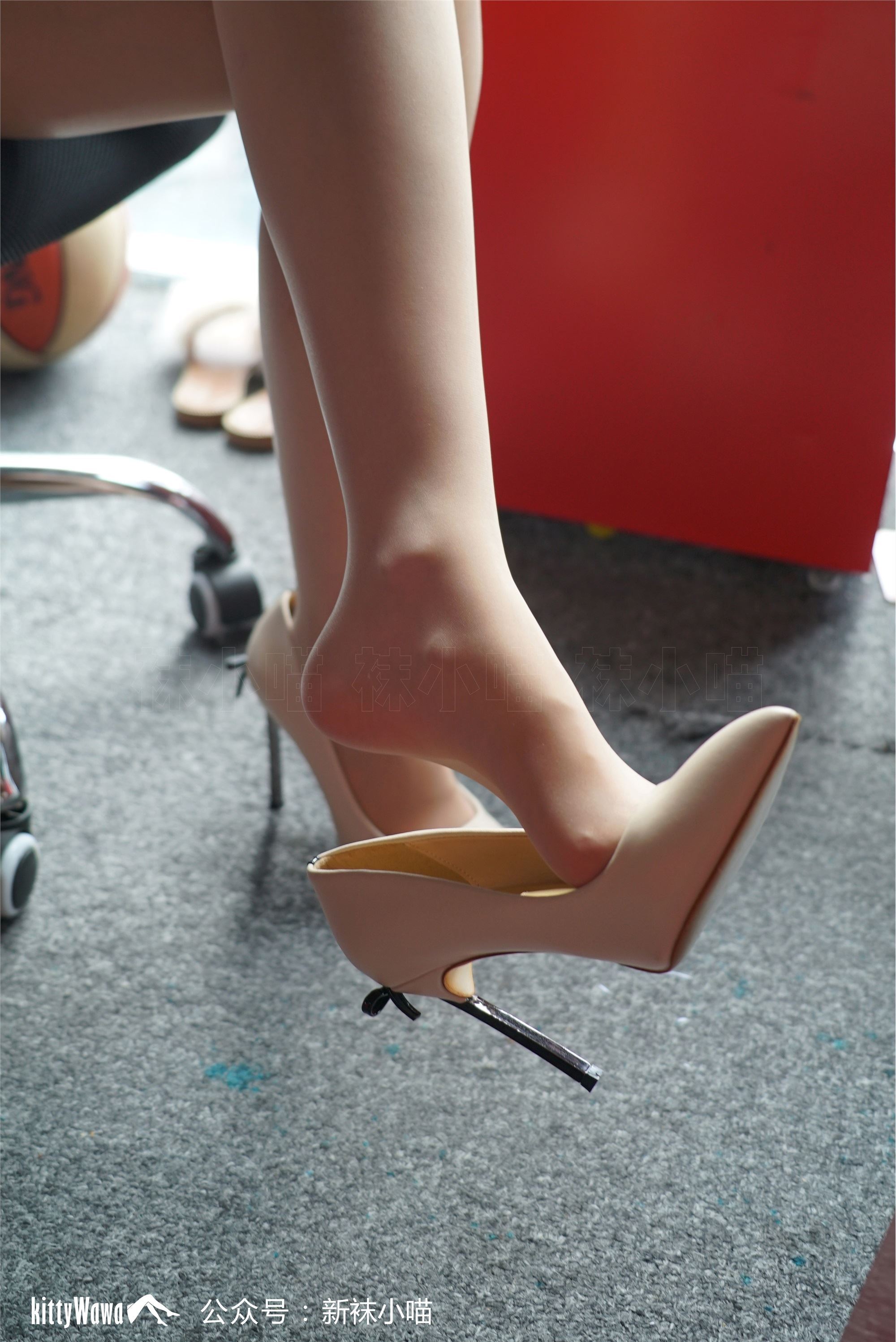 kittyWawa袜小喵故事集  KTS014 加班